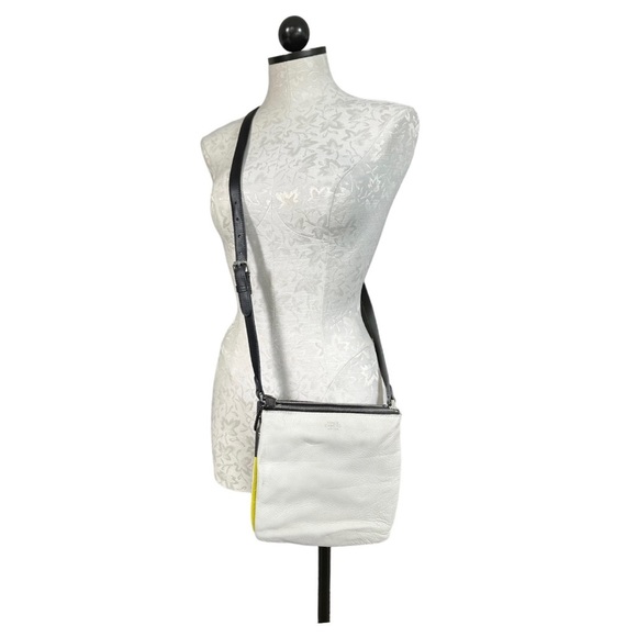 Vince Camuto Neve Crossbody Bag Snow White & Citron Yellow Pebbled Leather - Picture 1 of 16